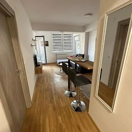 Golden Lux Apartament Skopje