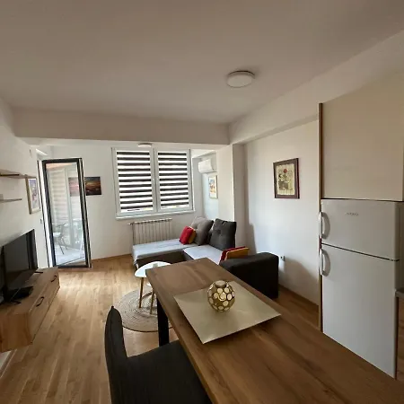 Apartament Golden Lux