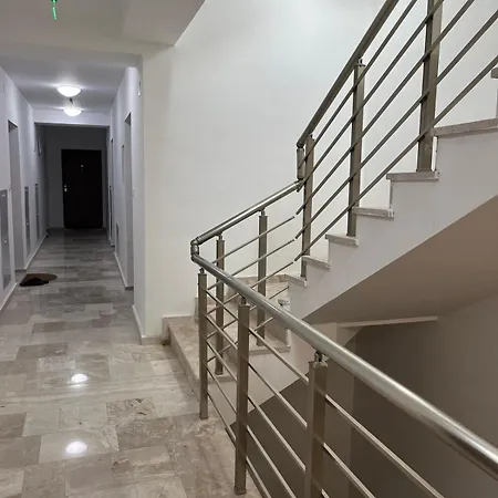 Golden Lux Apartment *