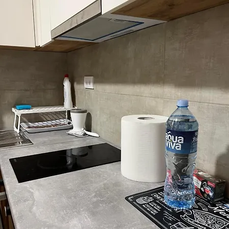 Golden Lux סקופיה