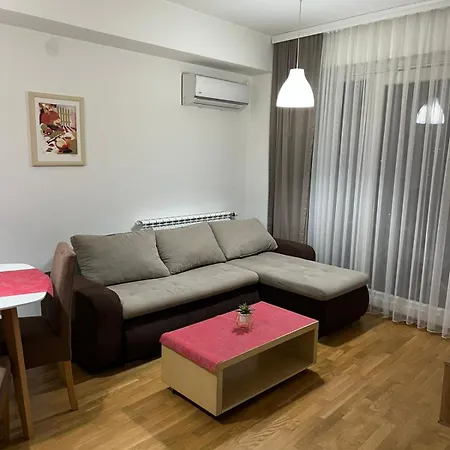 Apartment Golden Lux Skopje