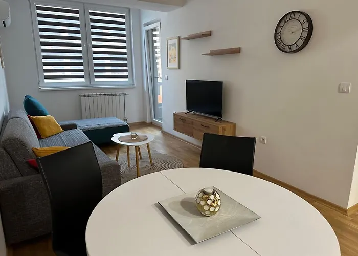 Apartment Golden Lux Skopje