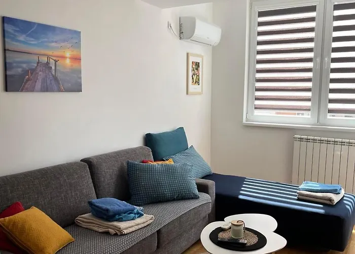 Golden Lux Apartment